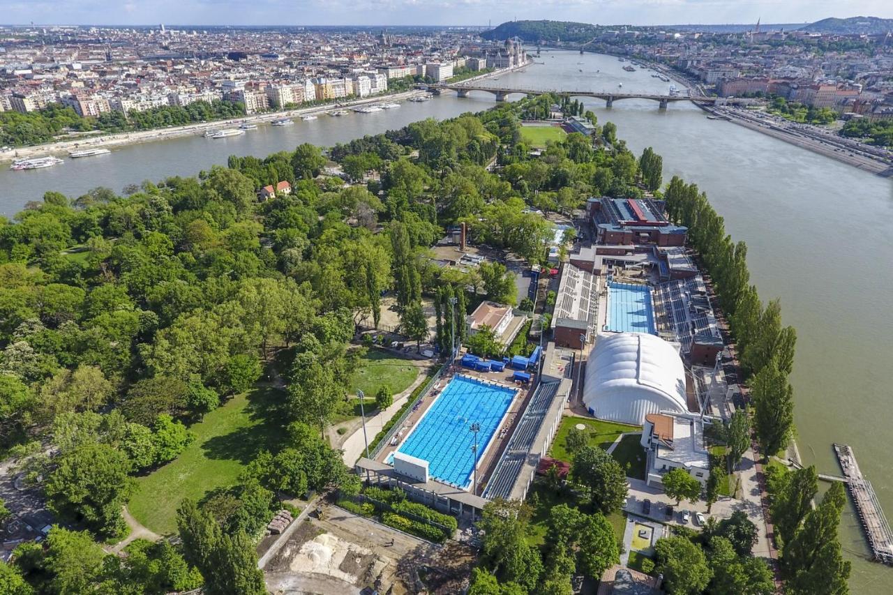 Central Studio Budapest Esterno foto